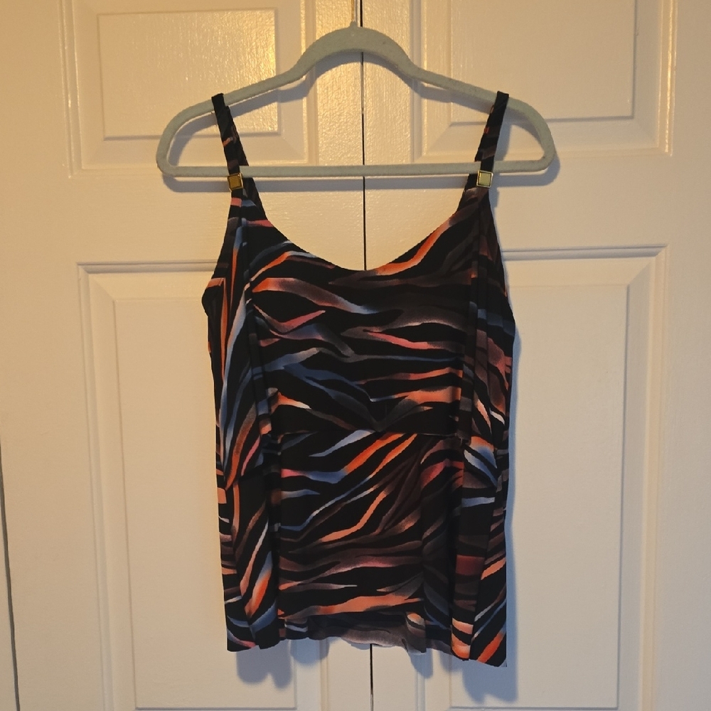 Stylish Women's Multicolor Striped Top